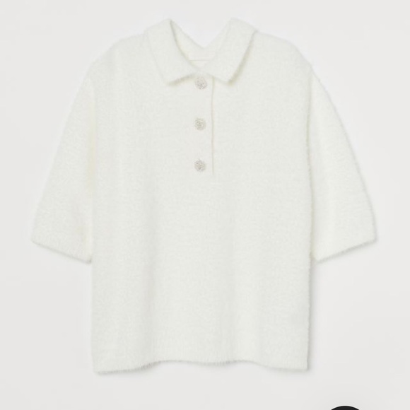 Rhinestone button fluffy top - Picture 1 of 5